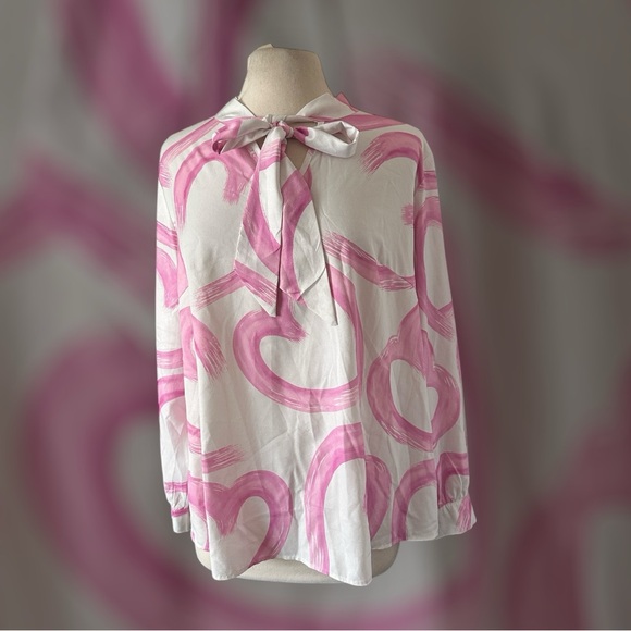 shein curve Tops - SHEIN Curve Pink and White Heart blouse size 0XL